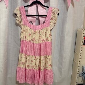 Le Lis Pink and Cream Floral Mini Dress